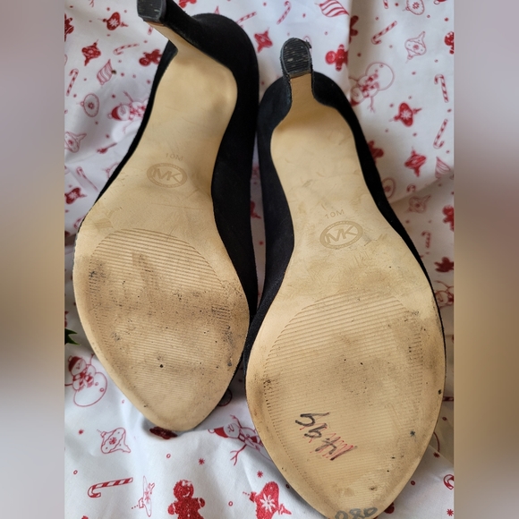 Michael Kors Black Stiletto Size 10 - Picture 4 of 4